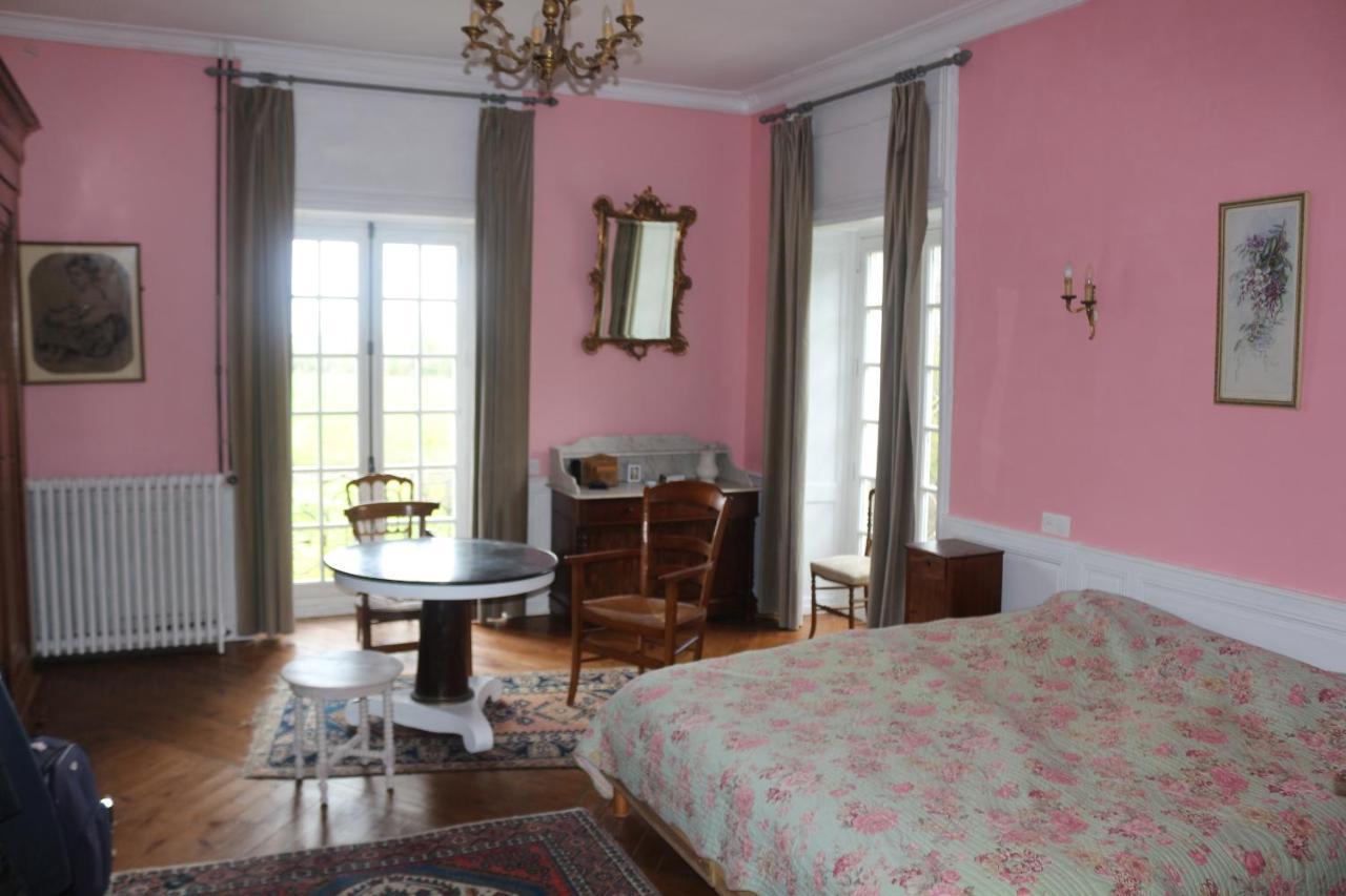 Chateau De Grandval - Sainte Mere Eglise Neuville-au-Plain