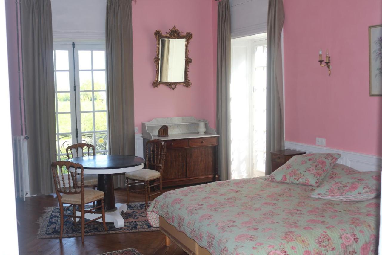 Chateau De Grandval - Sainte Mere Eglise Neuville-au-Plain