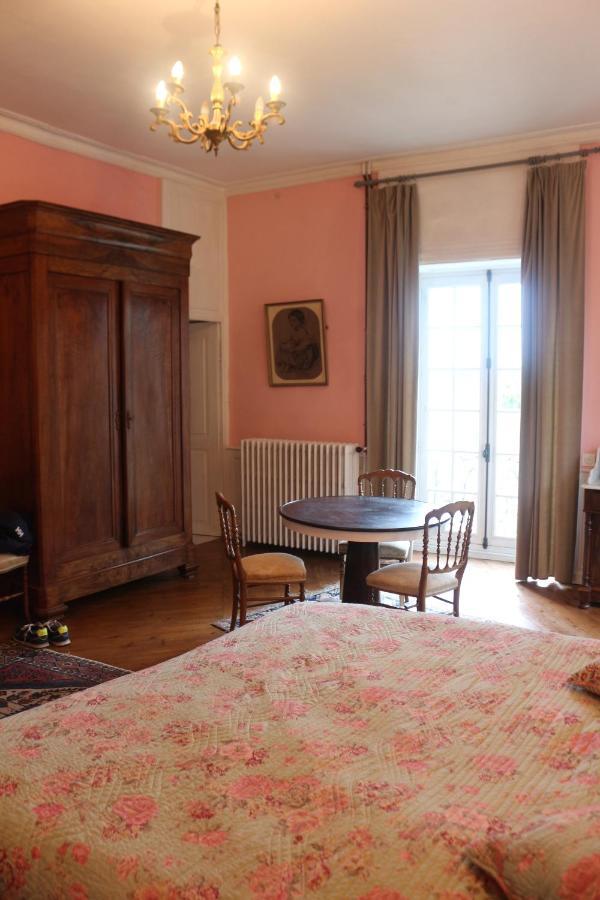 Chateau De Grandval - Sainte Mere Eglise Neuville-au-Plain